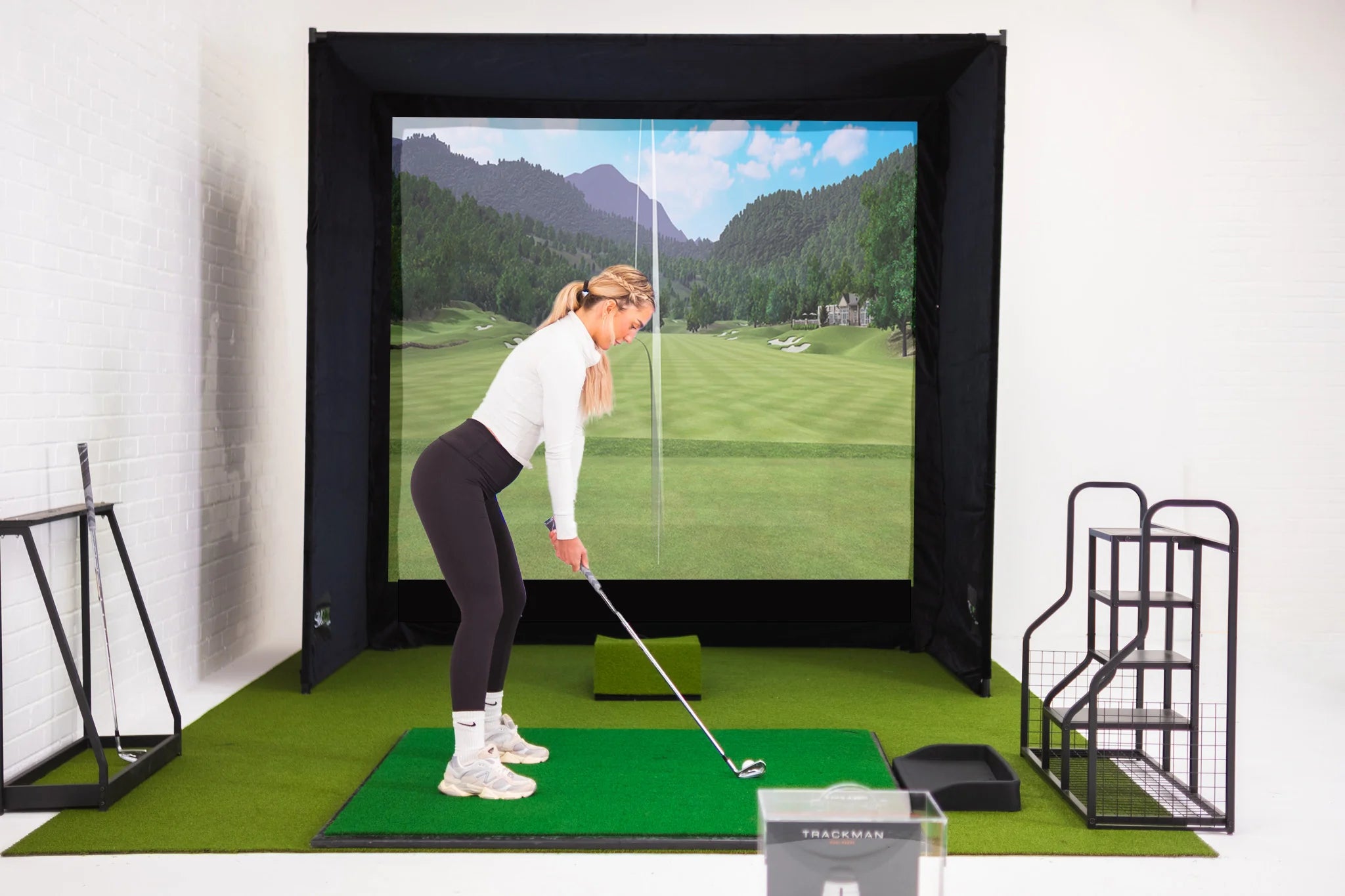 Simbox Golf Simulator Enclosure